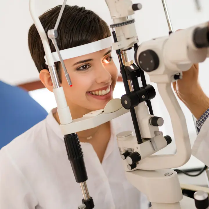Adult Eye Exams At Our Edmonton Eye Clinic