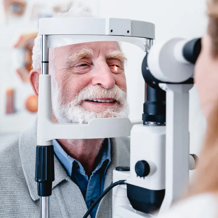 Senior Eye Exams At Our Edmonton Eye Clinic